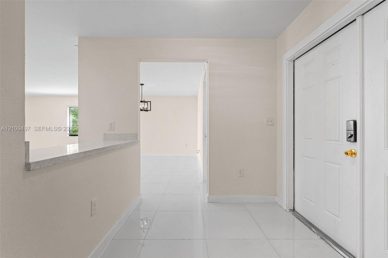 829 SW 5th St , Homestead, FL 33030 Photo