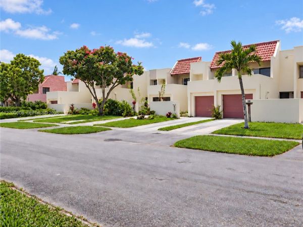 1803 NW 56th Ter, Unit 9, Lauderhill, FL 33313