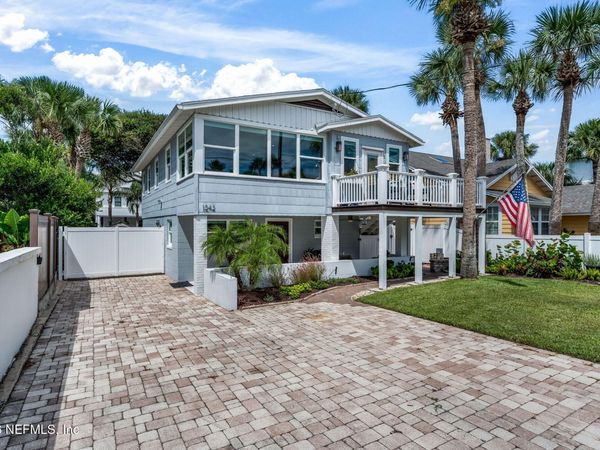 1242 BEACH Avenue, Atlantic Beach, FL 32233