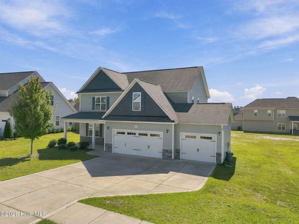 299 Tipperary Street , Raeford, NC 28376