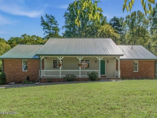 1034 Poplar Creek Rd, Oliver Springs, TN 37840