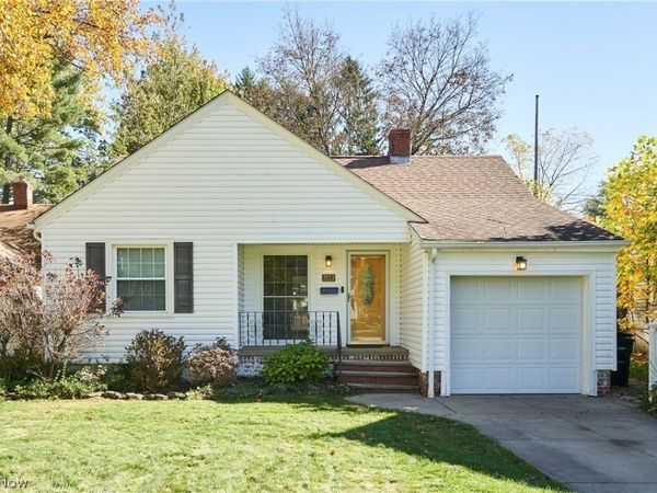 2123 14th Street , Cuyahoga Falls, OH 44223