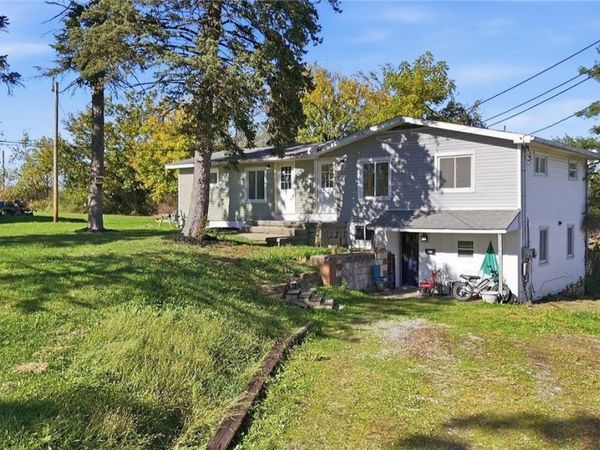 52 W Washburn Street , New London, OH 44851