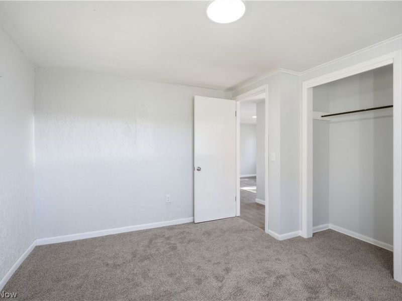 52 W Washburn Street, New London, OH 44851 Photo 9
