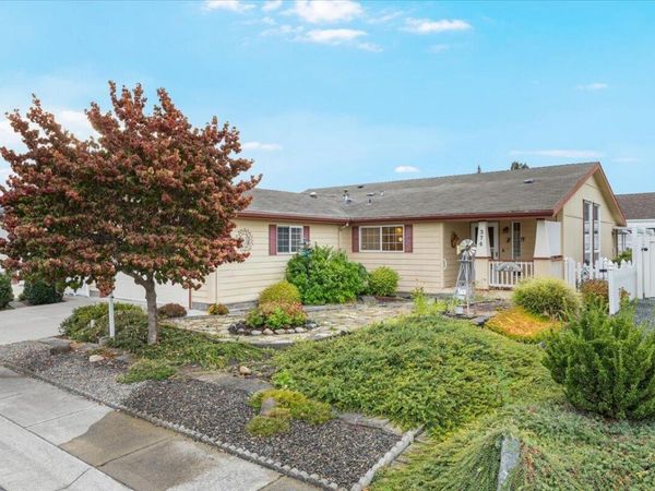 374 Orth Drive, Unit # 19, Central Point, OR 97502