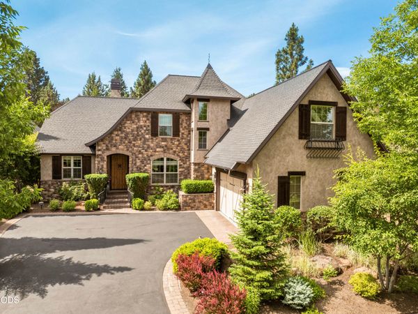 861 NW Yosemite Drive, Bend, OR 97703