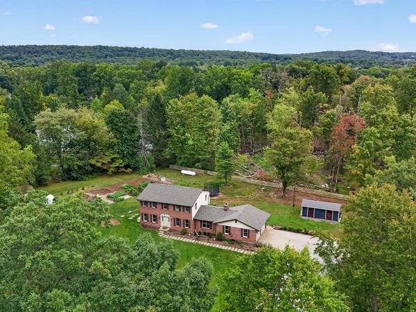 130 DAVIS ROAD , COATESVILLE, PA 19320