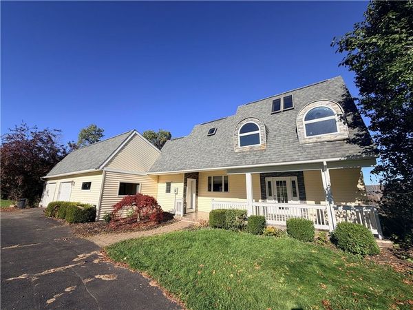 5 Valley View Drive , Elmira, NY 14903