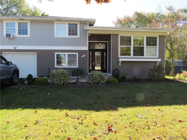 5265 Powers Road , Orchard Park, NY 14127