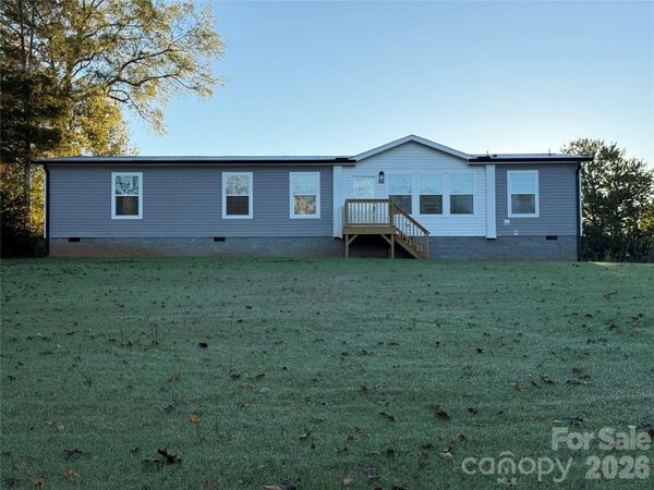 144 Peridot Drive, Statesville, NC 28625