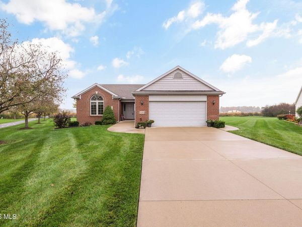 10385 Blue Ridge Drive, Whitehouse, OH 43571