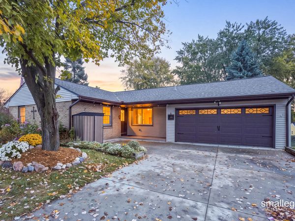 2451 Northville Drive NE, Grand Rapids, MI 49525