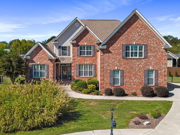 7800 Steppingstone Lane, Ooltewah, TN 37363