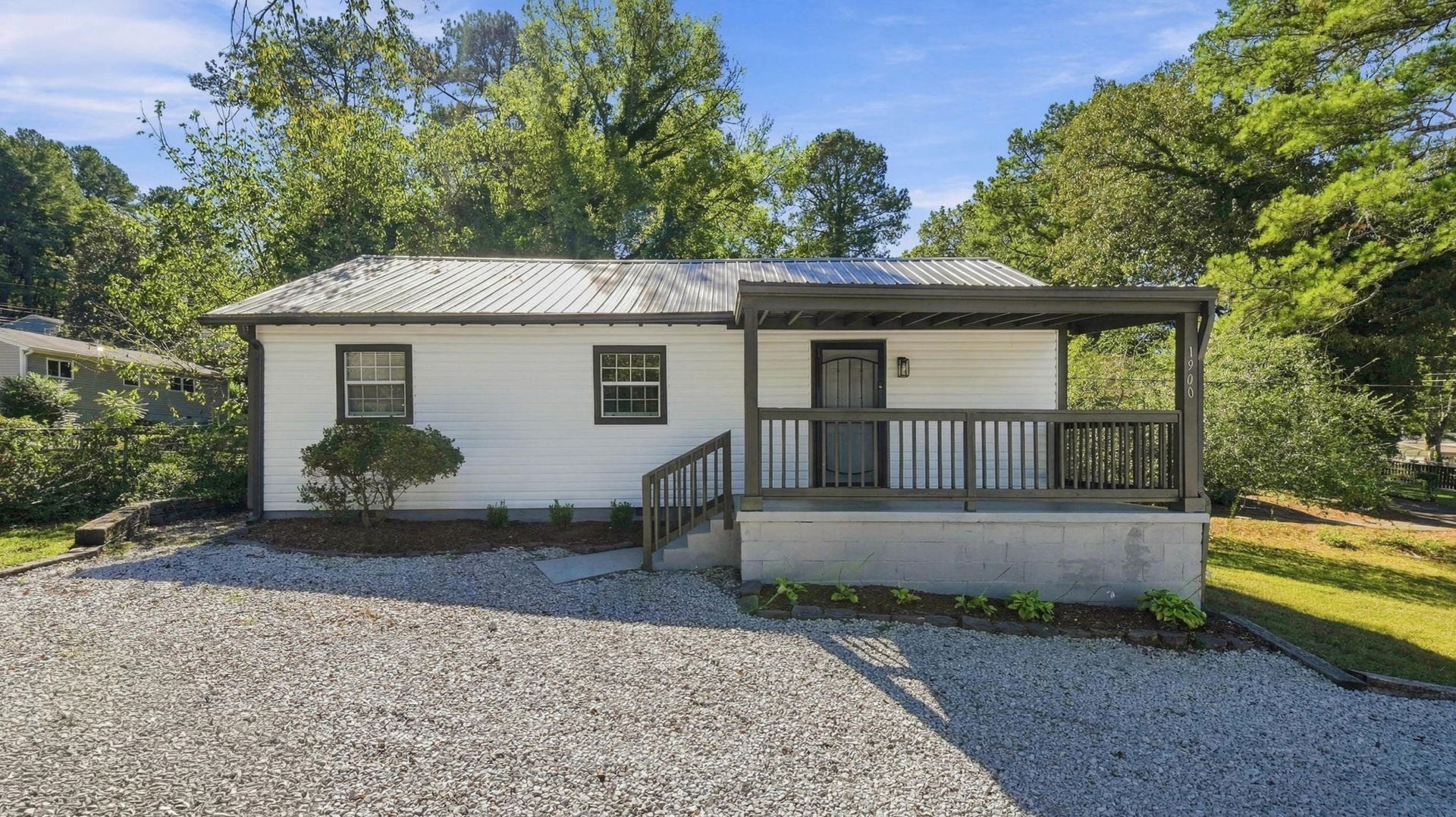 1900 Tunnel Boulevard Chattanooga, TN 37406