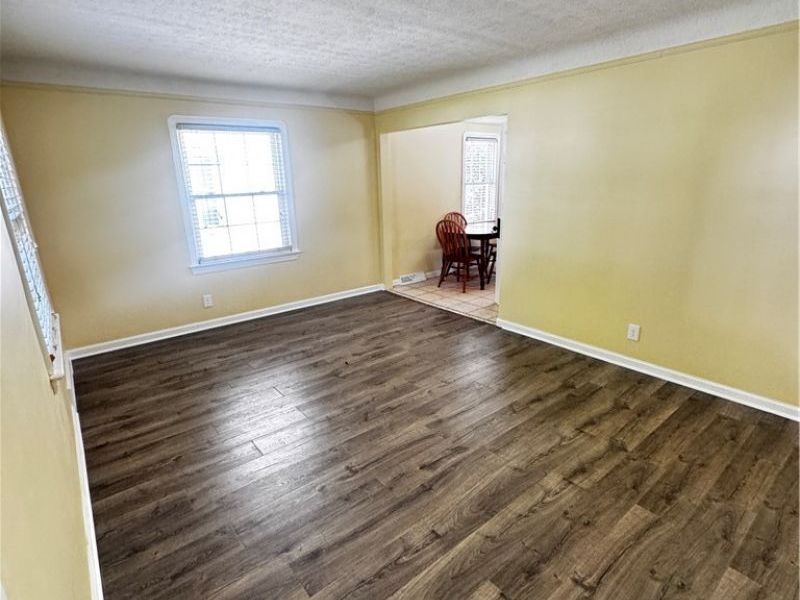 11801 Kensington Avenue, Cleveland, OH 44111 Photo 12