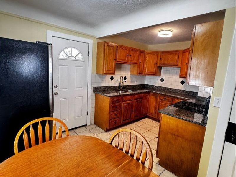 11801 Kensington Avenue, Cleveland, OH 44111 Photo 17