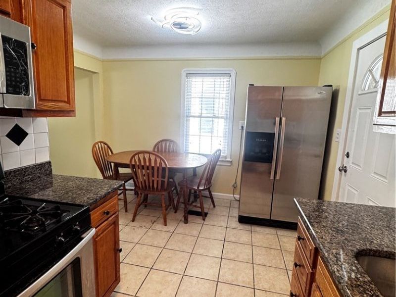 11801 Kensington Avenue, Cleveland, OH 44111 Photo 18