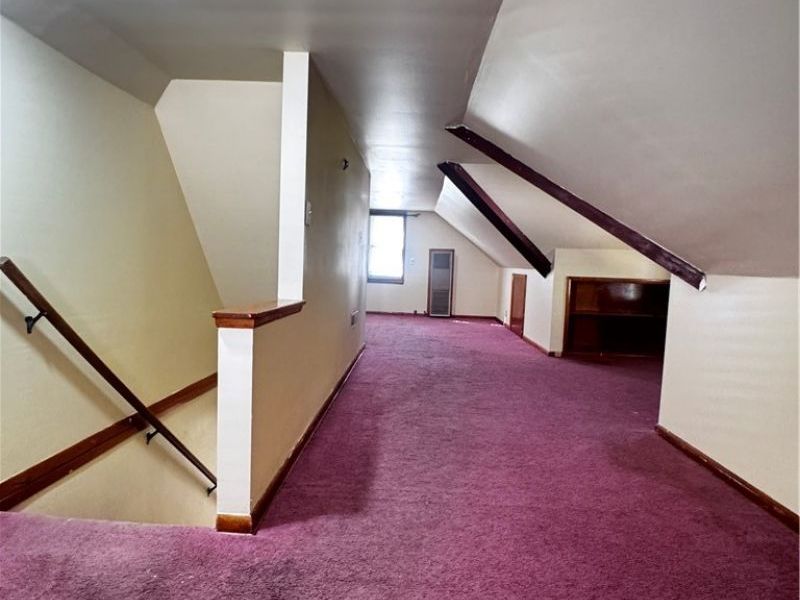11801 Kensington Avenue, Cleveland, OH 44111 Photo 30
