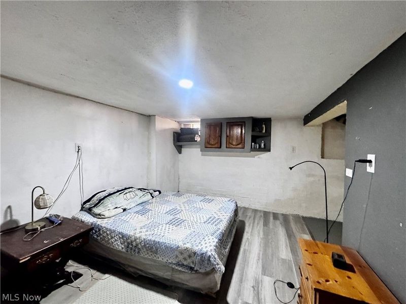 11801 Kensington Avenue, Cleveland, OH 44111 Photo 36