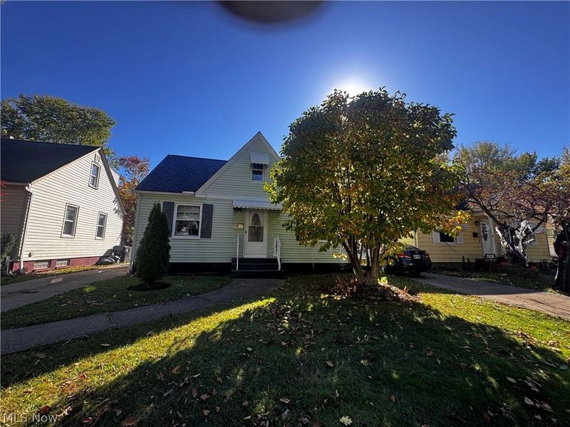11801 Kensington Avenue, Cleveland, OH 44111 Photo 5