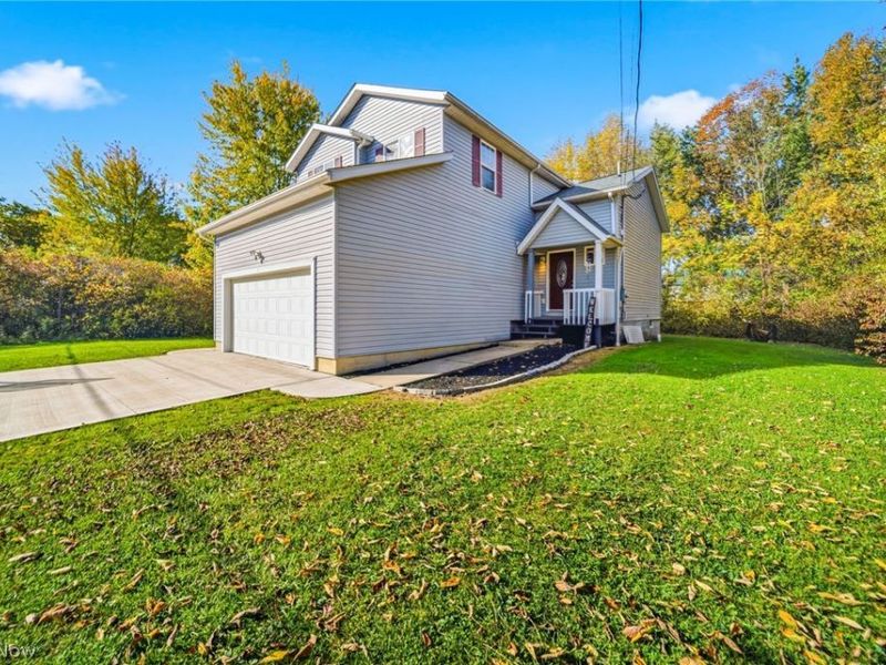 2486 Trellis Place, Rock Creek, OH 44084 Photo 4