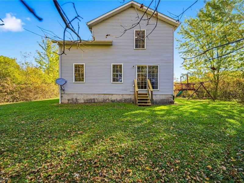2486 Trellis Place, Rock Creek, OH 44084 Photo 7