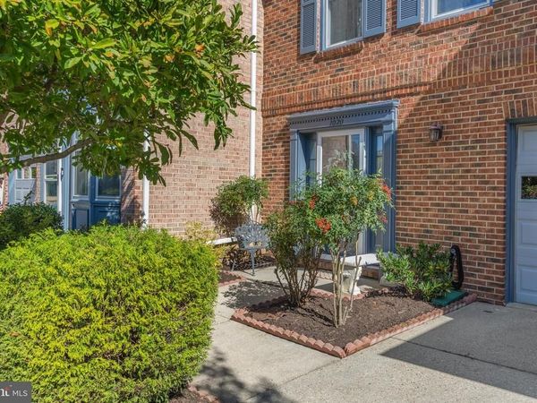 1020 SEXTANT COURT, ANNAPOLIS, MD 21401