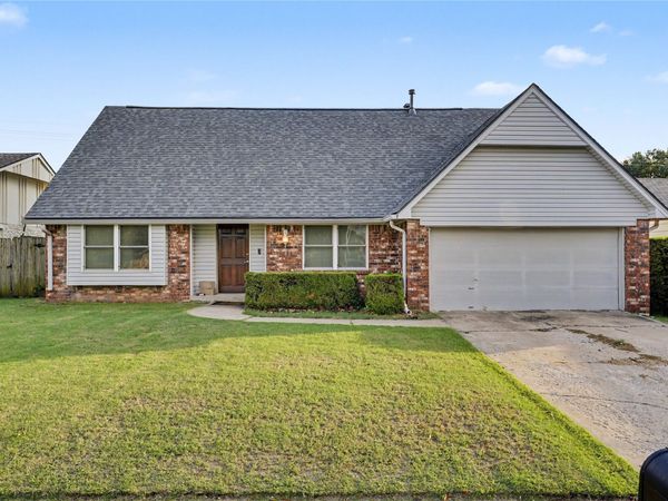 10904 E 26th Street , Tulsa, OK 74129