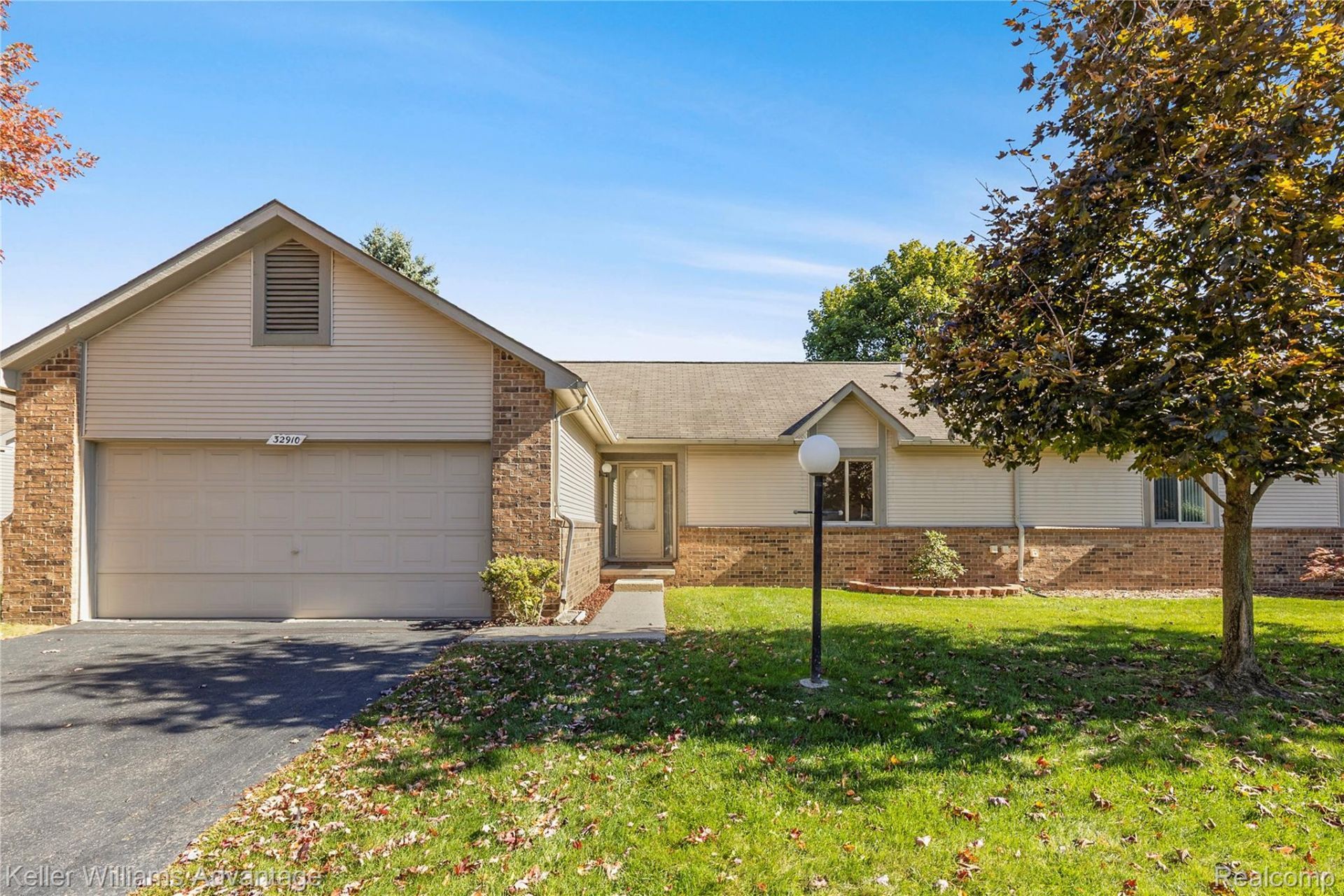 32910 Chapman Circle, Westland, Mi 48185 Main Photo