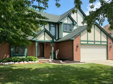 15743 Greenview , Fraser, Mi 48026