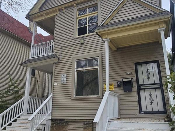 2455 W McKinley AVENUE, Unit 2457, Milwaukee, WI 53205