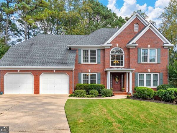 708 Kirkwood Circle, Woodstock, GA 30189