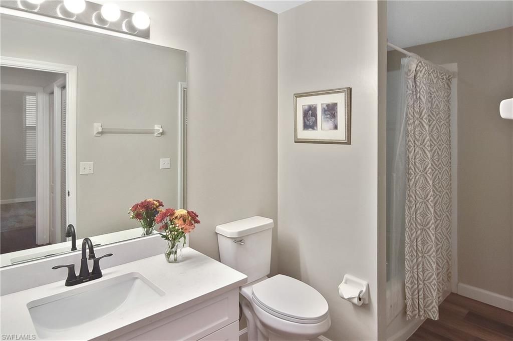8056 Queen Palm Ln, Unit 643, Fort Myers, FL 33966 Photo
