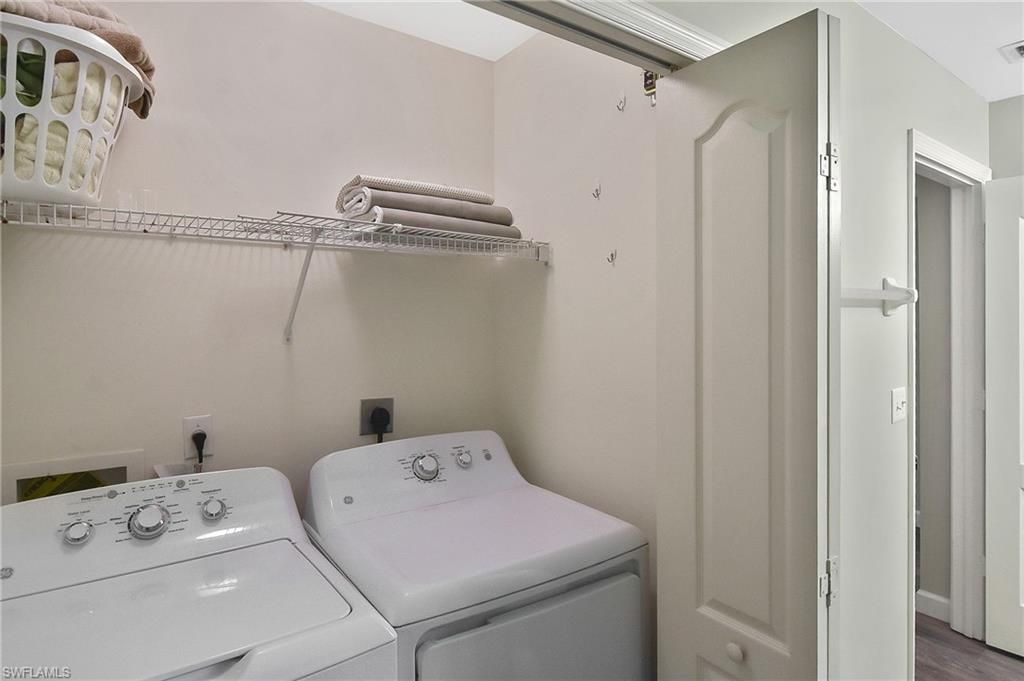 8056 Queen Palm Ln, Unit 643, Fort Myers, FL 33966 Photo