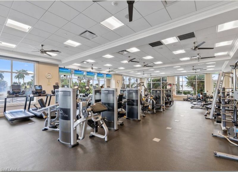 8056 Queen Palm Ln, Unit 643, Fort Myers, FL 33966 Photo