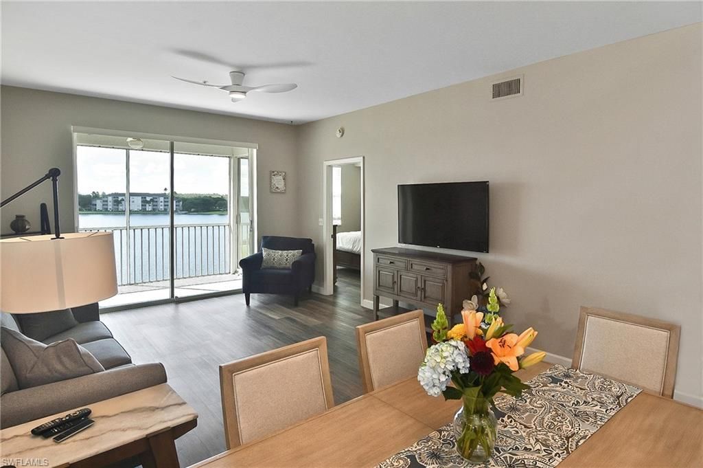 8056 Queen Palm Ln, Unit 643, Fort Myers, FL 33966 Photo