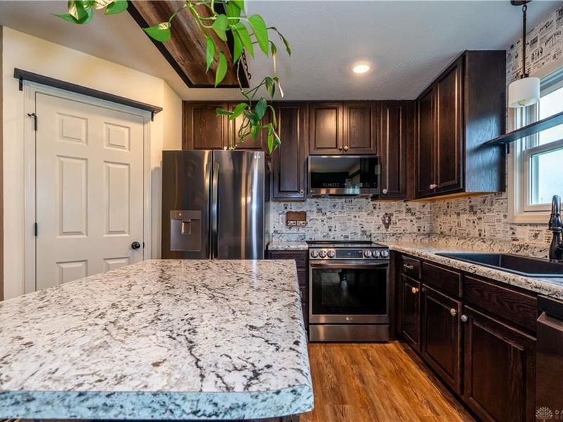 12496 Old Troy Pike, Saint Paris, OH 43072 Photo 8
