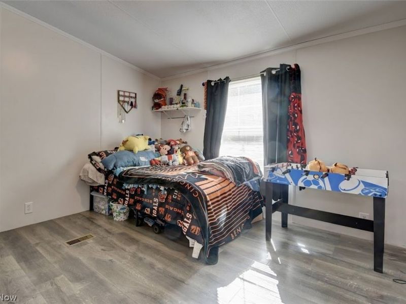 6791 Tracy Rd SE, Uhrichsville, OH 44683 Photo 11