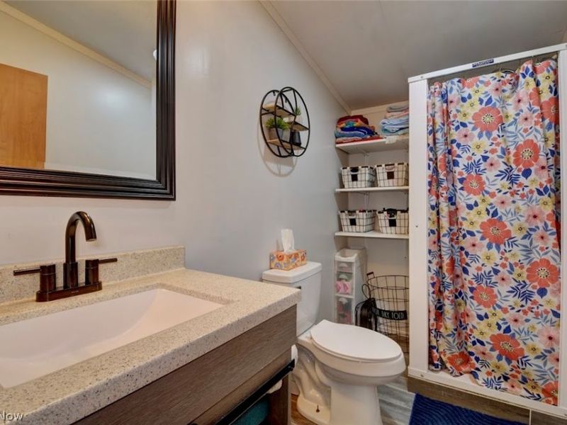 6791 Tracy Rd SE, Uhrichsville, OH 44683 Photo 13