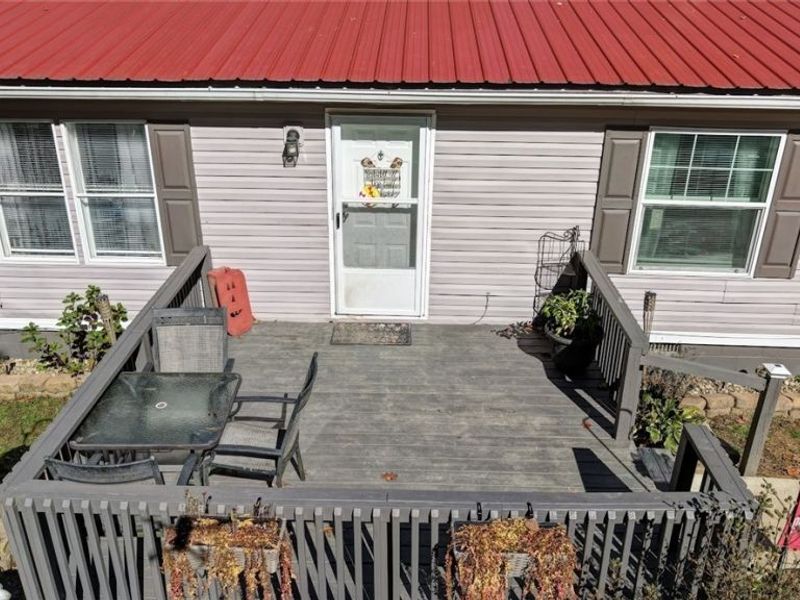 6791 Tracy Rd SE, Uhrichsville, OH 44683 Photo 3