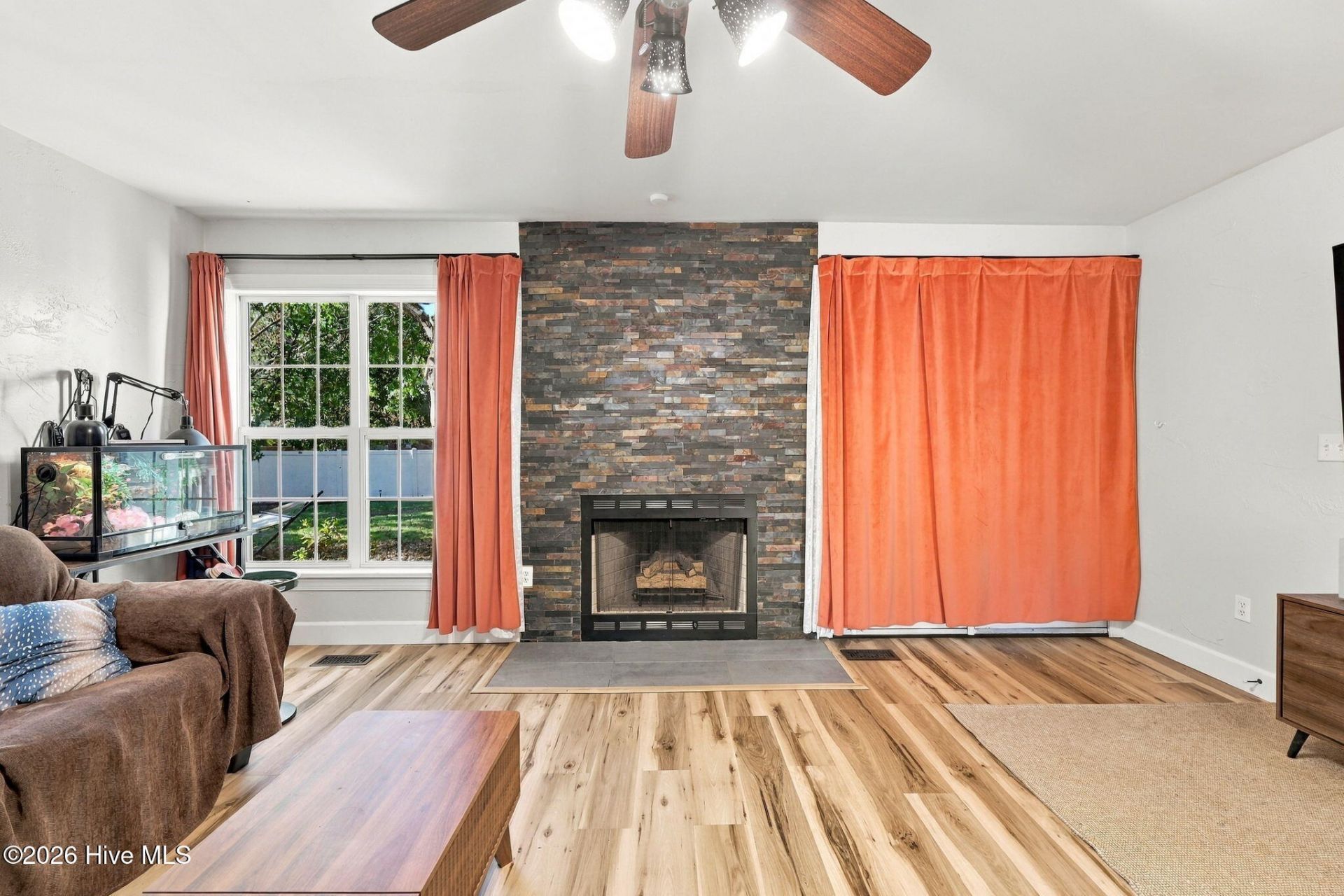 208 John Avenue  Photo 31