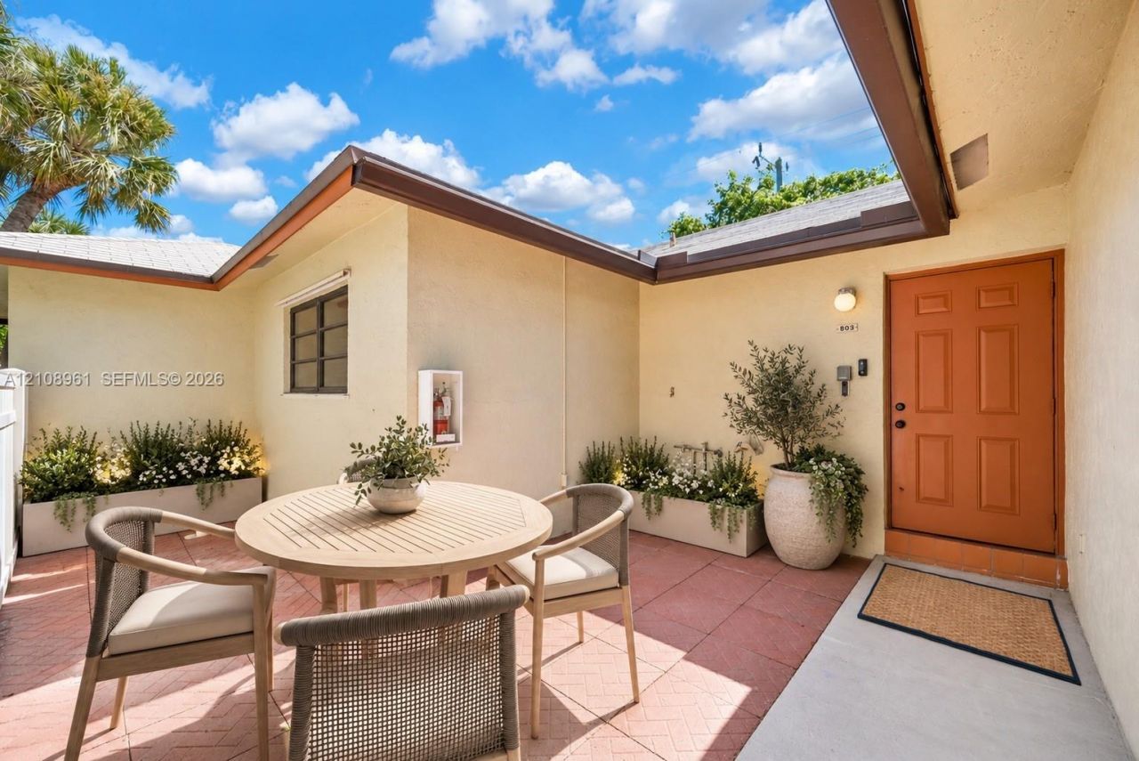 1750 NE 39th Ct, Unit 803, Pompano Beach, FL 33064 Photo