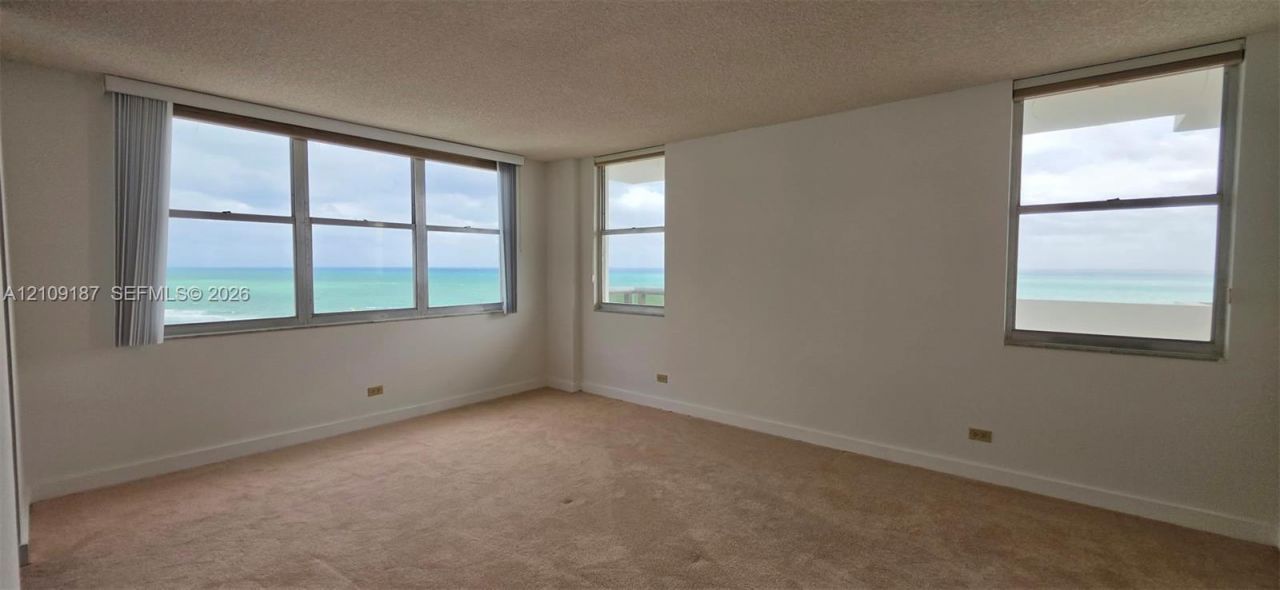 6039 Collins Ave, Unit 1625, Miami Beach, FL 33140 Photo