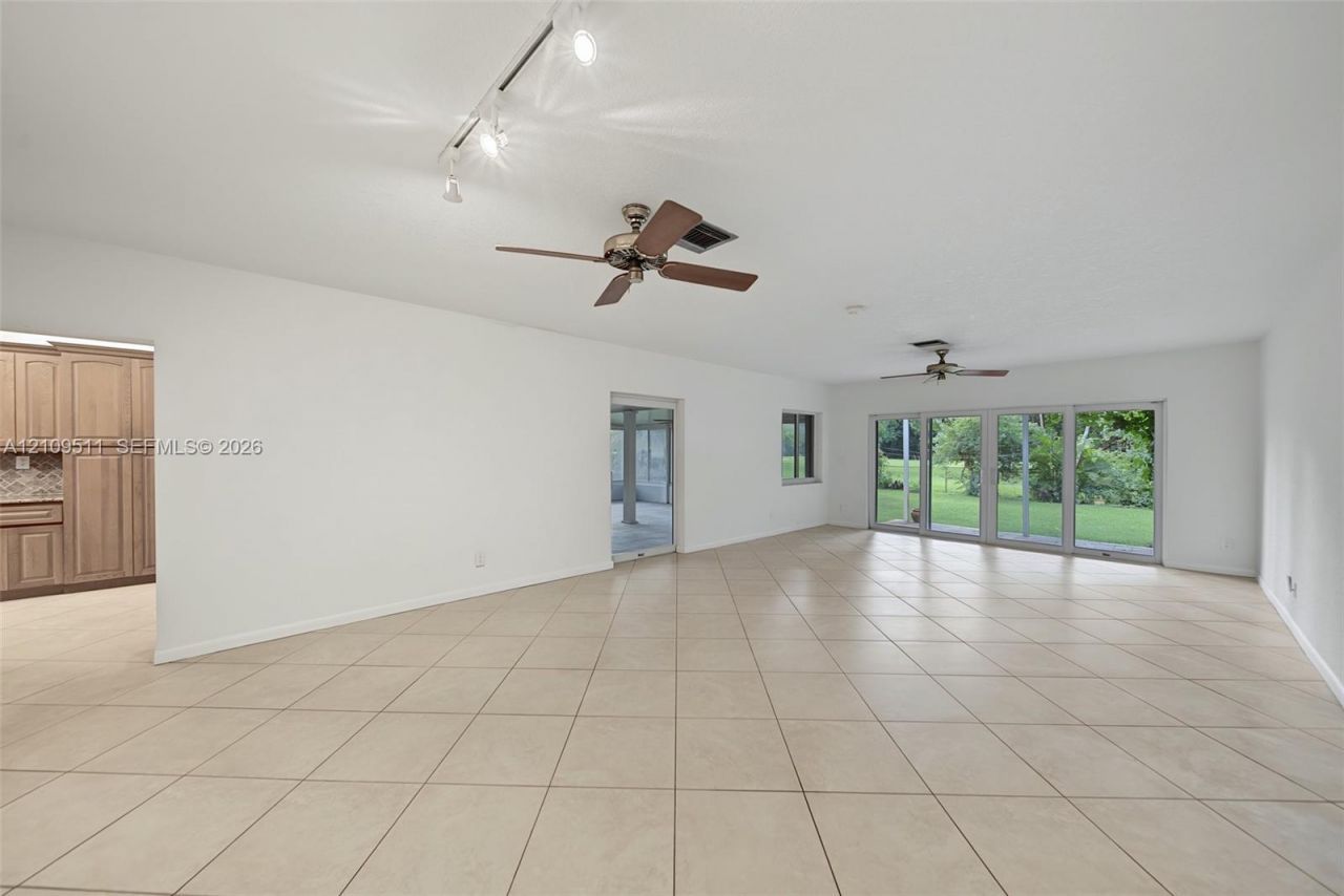 6260 Rose Ter, Plantation, FL 33317 Photo