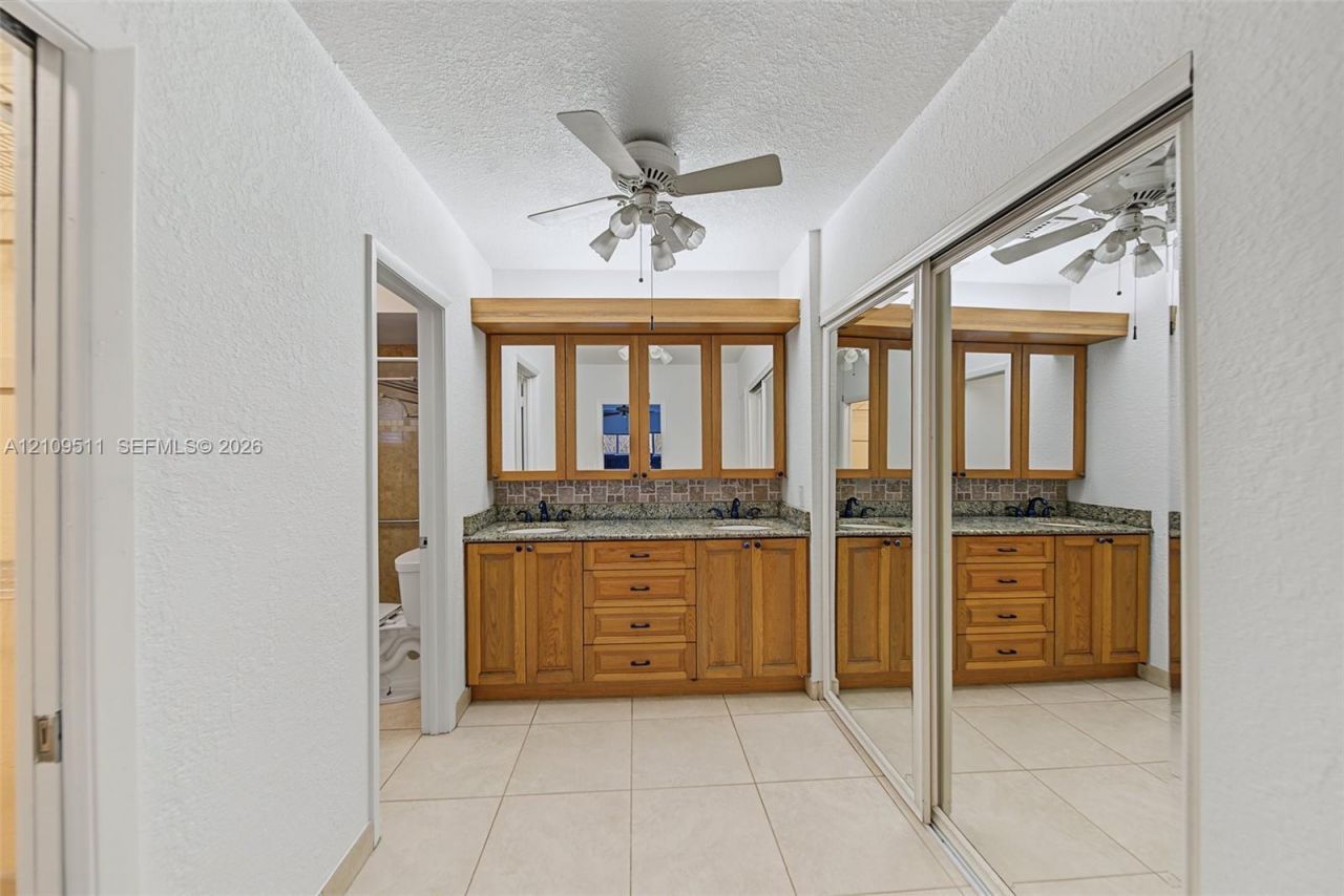 6260 Rose Ter, Plantation, FL 33317 Photo