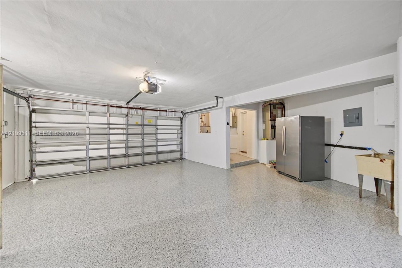 6260 Rose Ter, Plantation, FL 33317 Photo
