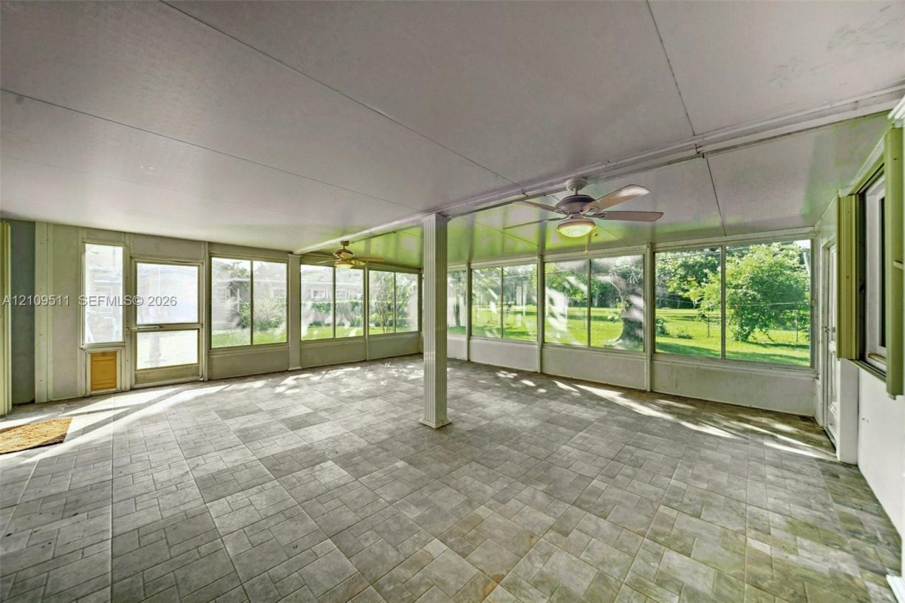 6260 Rose Ter, Plantation, FL 33317 Photo