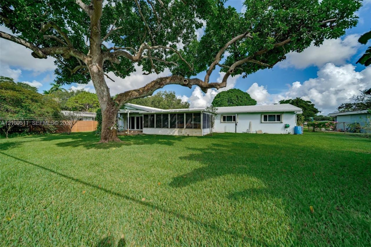 6260 Rose Ter, Plantation, FL 33317 Photo