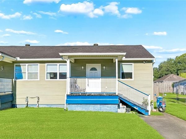 502 COMMUNITY Street , St Bernard, LA 70032
