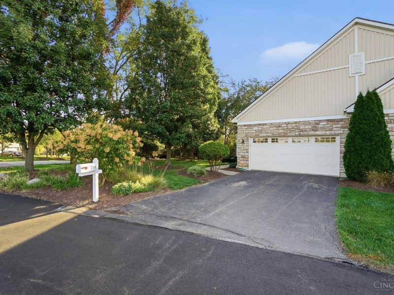 5266 Fredericks Stand, South Lebanon, OH 45065 Photo 2